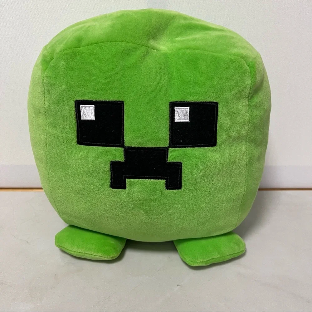 Minecraft MOJANG Green Creeper Plush Toy Character Stuffed Animal 9”